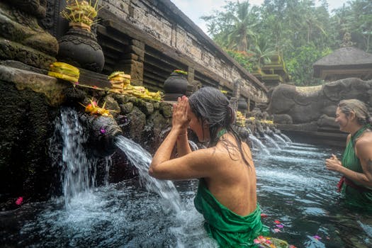 Resorts in Bali Offering Authentic Cultural Experiences